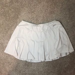 SLAZENGER WHITE TENNIS SKORT